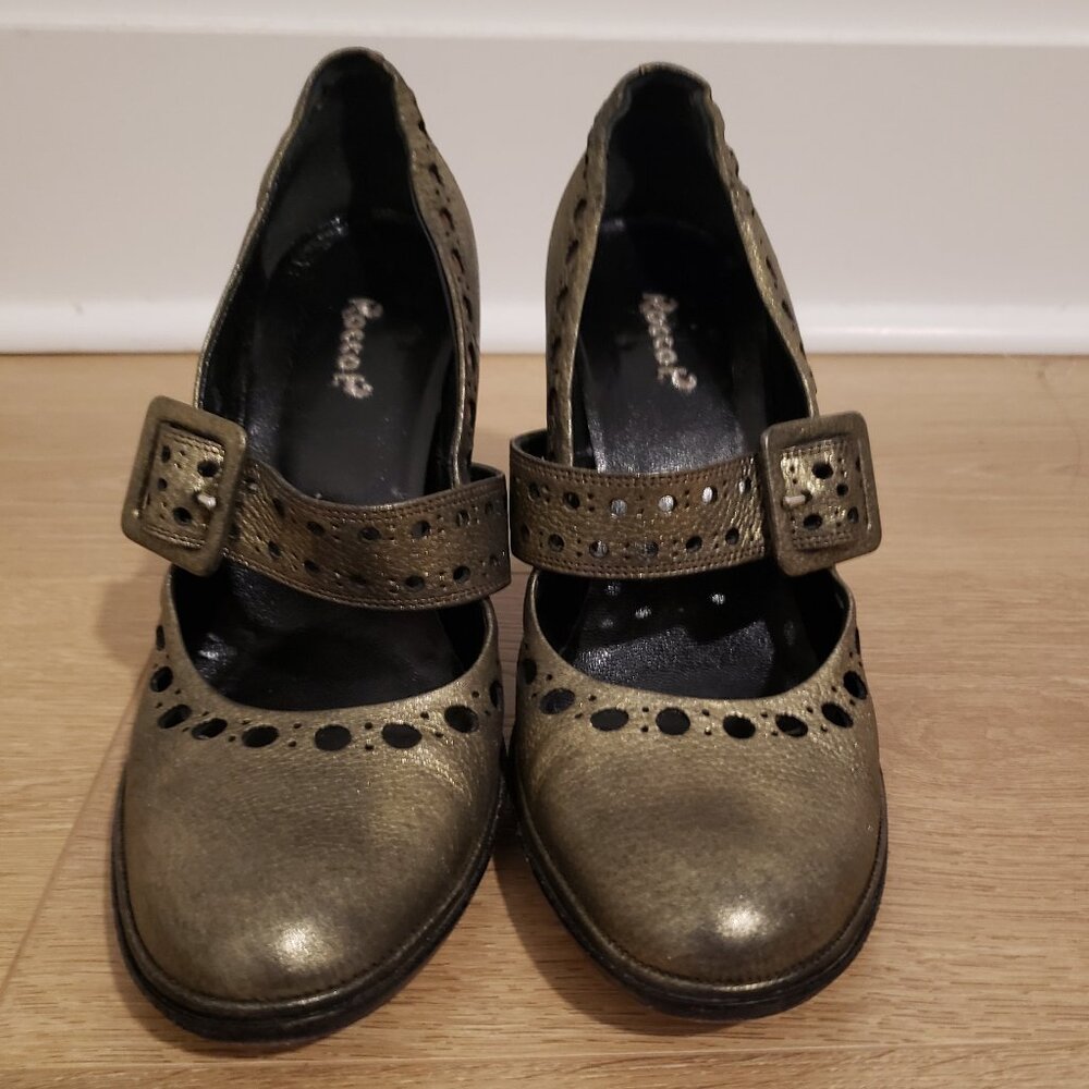 Rocco P Italian Bronze Leather Pumps with Buckle